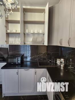 2-к квартира, посуточно, 61м2, 1/1 этаж