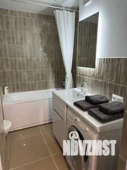 1-к квартира, посуточно, 33м2, 8/14 этаж