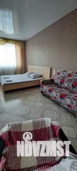 1-к квартира, посуточно, 42м2, 6/9 этаж