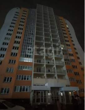 1-к квартира, на длительный срок, 52м2, 8/16 этаж