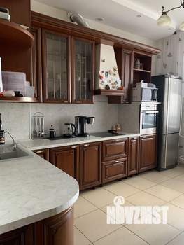 3-к квартира, на длительный срок, 105м2, 4/6 этаж