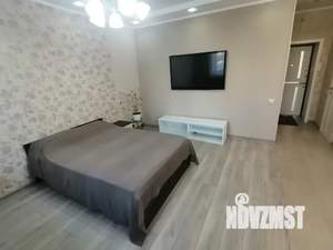 1-к квартира, посуточно, 40м2, 4/15 этаж