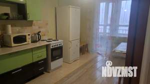 1-к квартира, посуточно, 40м2, 1/16 этаж
