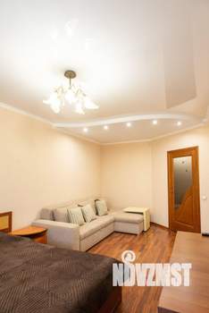 1-к квартира, посуточно, 40м2, 6/9 этаж