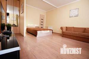 1-к квартира, посуточно, 33м2, 3/5 этаж