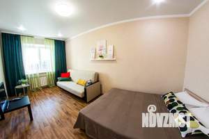 1-к квартира, посуточно, 40м2, 11/16 этаж