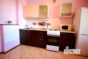 1-к квартира, посуточно, 43м2, 1/14 этаж