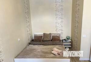 1-к квартира, посуточно, 40м2, 7/10 этаж