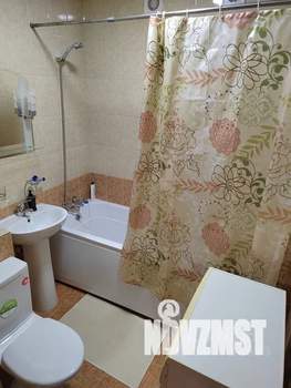 1-к квартира, посуточно, 40м2, 11/16 этаж