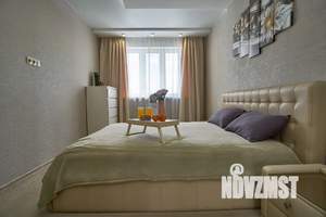 2-к квартира, посуточно, 56м2, 13/17 этаж