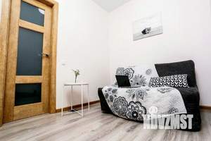 2-к квартира, посуточно, 60м2, 1/1 этаж