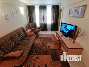 2-к квартира, посуточно, 50м2, 1/1 этаж