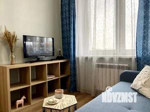 Студия квартира, посуточно, 42м2, 19/19 этаж