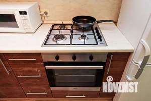 1-к квартира, посуточно, 48м2, 7/10 этаж