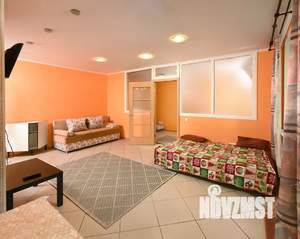 2-к квартира, посуточно, 50м2, 1/5 этаж