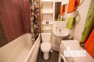 2-к квартира, посуточно, 47м2, 2/5 этаж