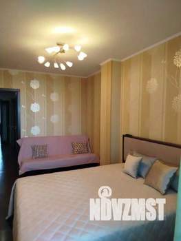 1-к квартира, посуточно, 80м2, 1/1 этаж