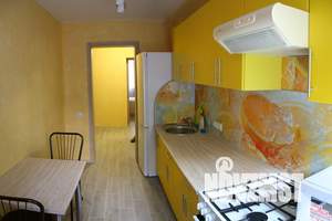 3-к квартира, посуточно, 63м2, 1/5 этаж