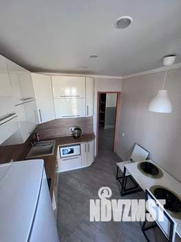 1-к квартира, посуточно, 40м2, 9/9 этаж
