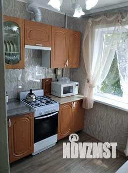 2-к квартира, посуточно, 45м2, 2/5 этаж