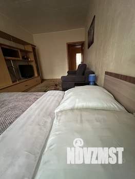 1-к квартира, посуточно, 42м2, 7/10 этаж