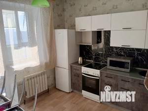 1-к квартира, посуточно, 35м2, 11/16 этаж