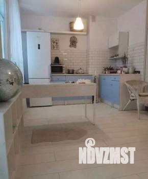 Студия квартира, на длительный срок, 34м2, 1/10 этаж