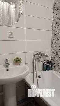 1-к квартира, посуточно, 40м2, 11/16 этаж