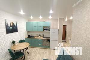 1-к квартира, посуточно, 40м2, 16/18 этаж