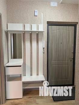 1-к квартира, посуточно, 38м2, 4/8 этаж