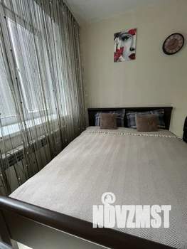 1-к квартира, посуточно, 40м2, 9/16 этаж