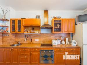 3-к квартира, на длительный срок, 100м2, 5/6 этаж