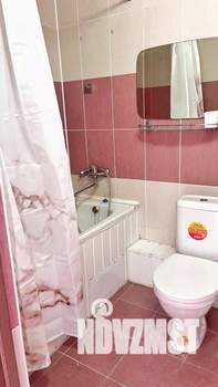 1-к квартира, посуточно, 37м2, 1/1 этаж