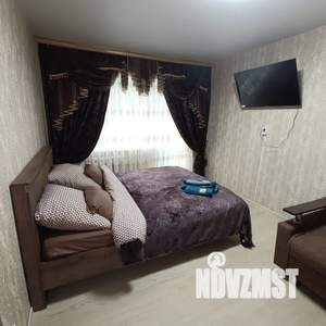 1-к квартира, посуточно, 36м2, 3/5 этаж