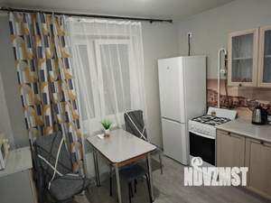 1-к квартира, посуточно, 35м2, 10/10 этаж