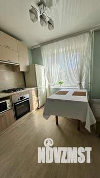 2-к квартира, на длительный срок, 53м2, 1/10 этаж