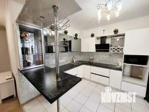 2-к квартира, посуточно, 72м2, 2/16 этаж