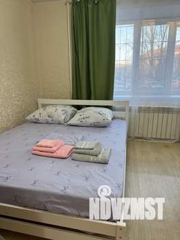 1-к квартира, посуточно, 35м2, 1/9 этаж