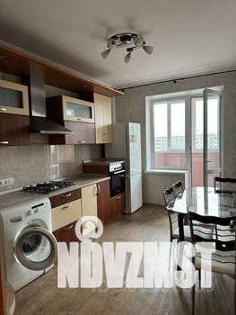 1-к квартира, на длительный срок, 42м2, 8/11 этаж