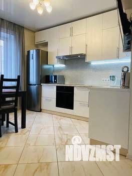 2-к квартира, посуточно, 52м2, 14/16 этаж