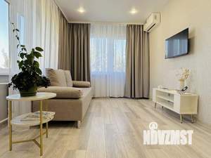 2-к квартира, посуточно, 43м2, 1/1 этаж