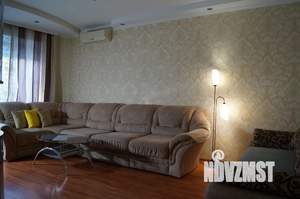 2-к квартира, посуточно, 50м2, 1/9 этаж