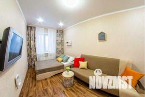 1-к квартира, посуточно, 35м2, 13/16 этаж