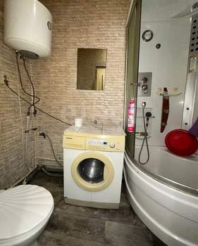 3-к квартира, на длительный срок, 42м2, 2/2 этаж