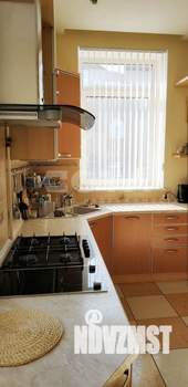 4-к квартира, на длительный срок, 129м2, 1/3 этаж