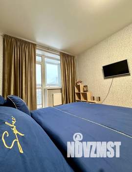 1-к квартира, посуточно, 43м2, 13/16 этаж