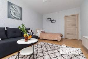 1-к квартира, посуточно, 37м2, 9/16 этаж