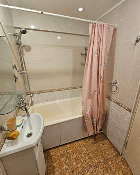 3-к квартира, на длительный срок, 50м2, 3/5 этаж