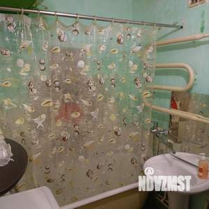 1-к квартира, посуточно, 32м2, 3/5 этаж