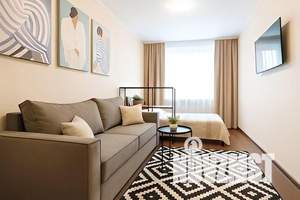 1-к квартира, посуточно, 40м2, 5/19 этаж